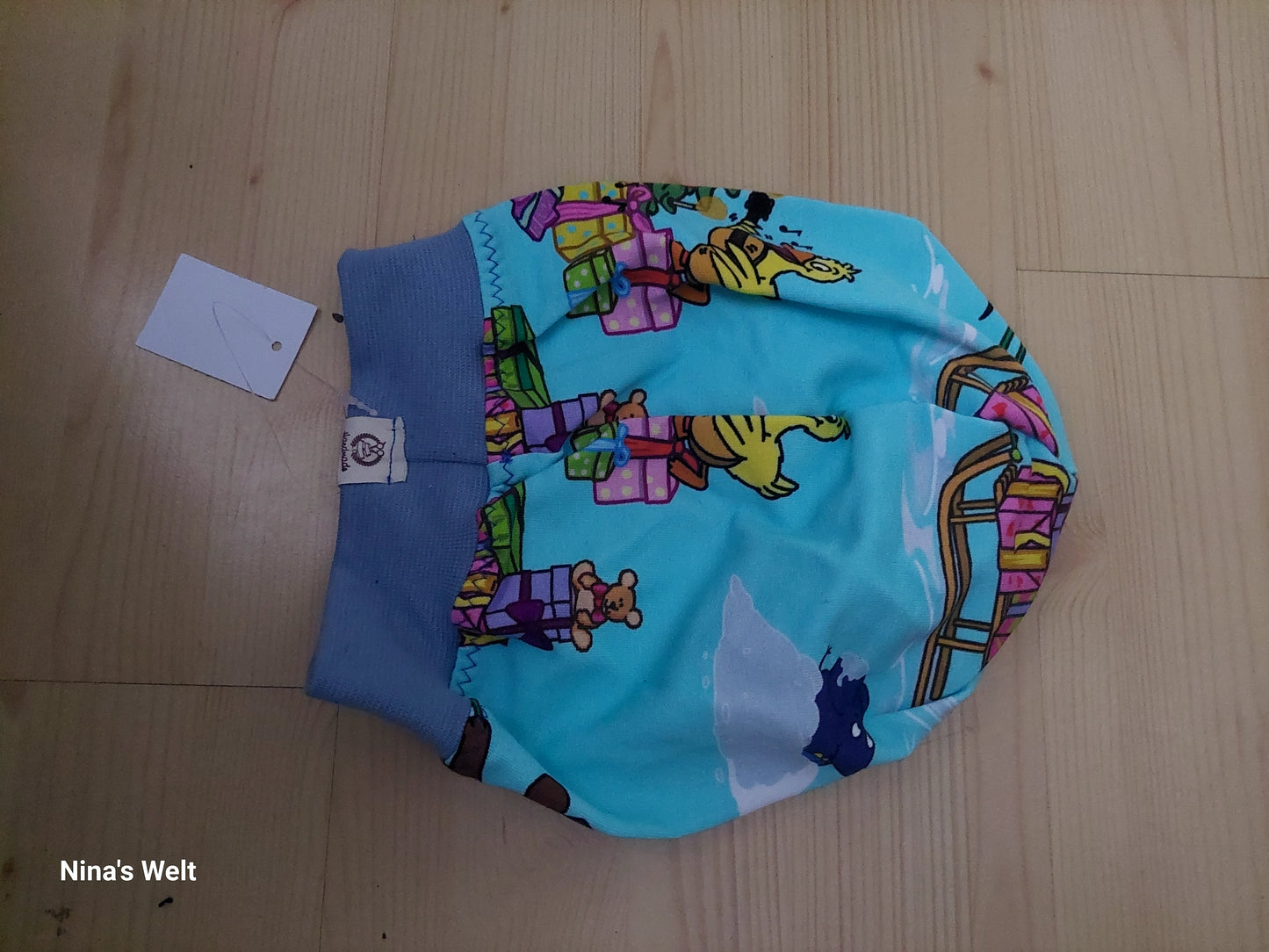 Kindermütze mit Maus Weihnachtsmotiv